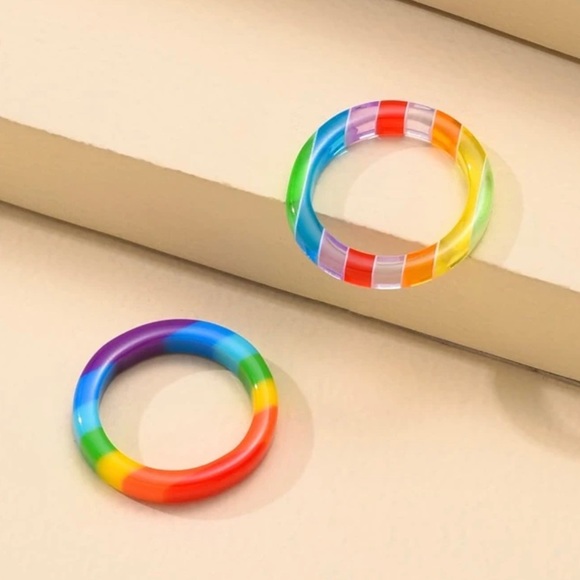 2pcs Pride Rainbow Striped Ring Set - Picture 2 of 3